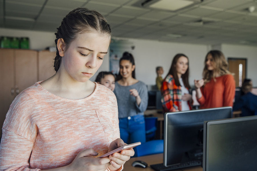 effects of cyberbullying, cyberbullying awareness